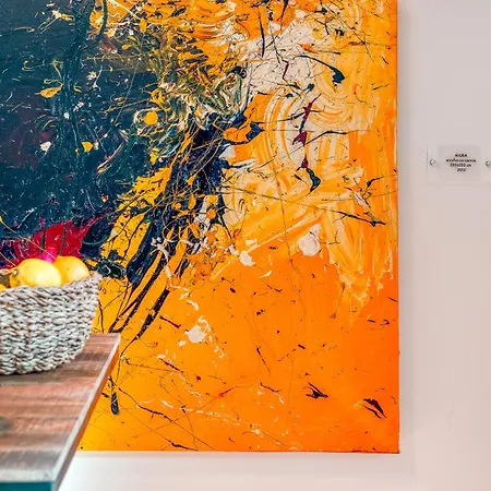 Skylife Art Gallery Loft - Riverfront Art Sanctuary 로마