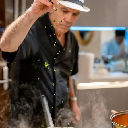 아파트 Skylife Art Gallery Loft - Riverfront Art Sanctuary 로마